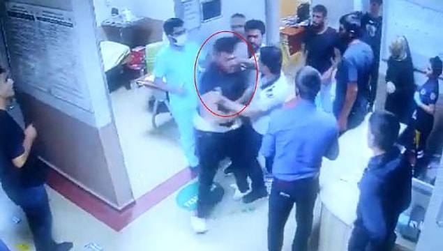 Güvenlik kamerasına yansıyan olay sonra sonrası gözaltına alınan M.T. yüzde 67 zihinsel engelli raporu olduğu gerekçesiyle adli kontrol şartı ile serbest bırakıldı.