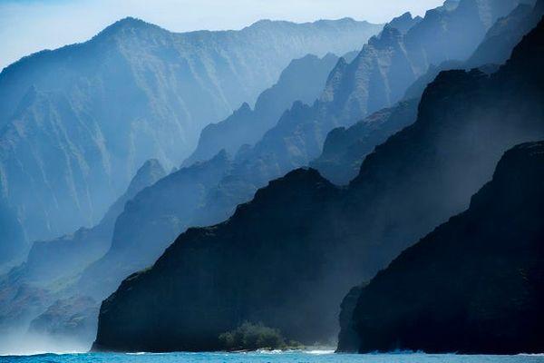 14. Nā Pali Coast Eyalet Parkı - Hawaii: