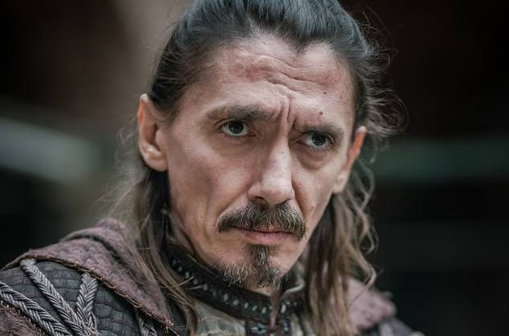 Berkan Şal Kimdir, Kaç Yaşında? Oyuncu Berkan Şal Hangi Yapımlarda Rol Aldı?