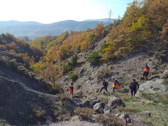 Ormanda İnsana Ait Kemikler Bulundu: Bir Yıldır Kayıp Polise Ait İddiası