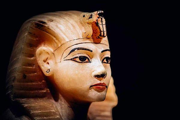 2. Tutankhamun: Enter the Tomb (2019)