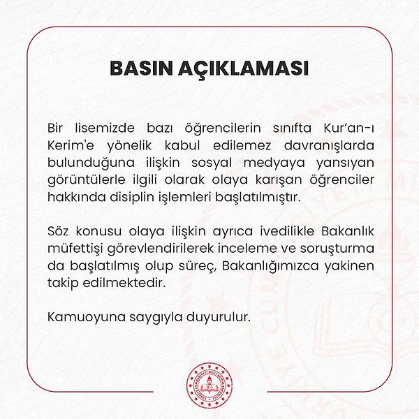 Milli Eğitim Bakanlığı, Kuran-ı Kerim’e tekme atan öğrenci hakkında soruşturma başlattığını duyurdu: 👇