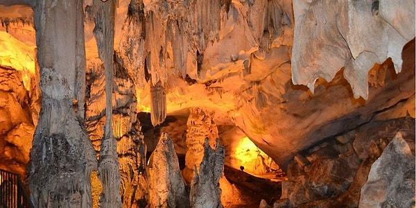 4. Dupnisa Mağarası hangi ilimizde yer alır?