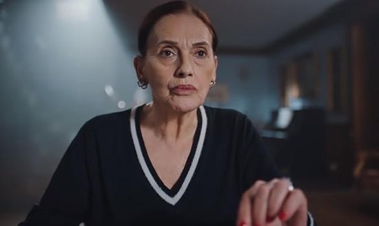 Nur Sürer Kimdir? Camdaki Kız'ın 'Feride'si Nur Sürer Kaç Yaşında, Nereli, Hangi Yapımlarda Rol Aldı?