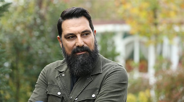 Bülent İnal Kimdir, Kaç Yaşında? Bülent İnal Hangi Yapımlarda Rol Aldı ...