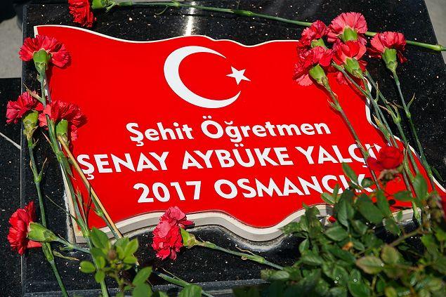 Şenay Aybüke Yalçın için memleketi Çorum'un Osmancık ilçesindeki kabri başında anma töreni düzenlendi.