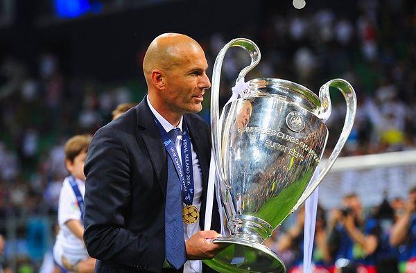 4. PSG'nin yeni teknik direktörü Zidane olacak. (Mundo Deportivo)