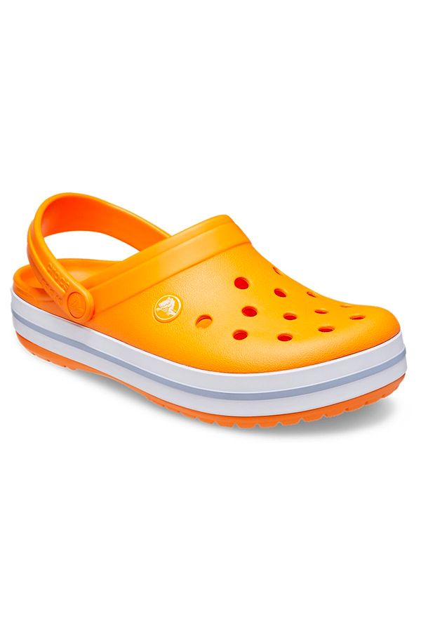 8. Crocs terliklerin rahatlığını herkes tavsiye ediyor..