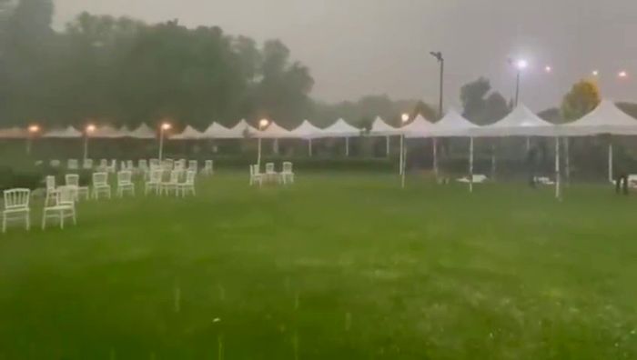 Meteoroloji Genel Müdürü'nün Düğünü Yağış Yüzünden Yarıda Kalmış...