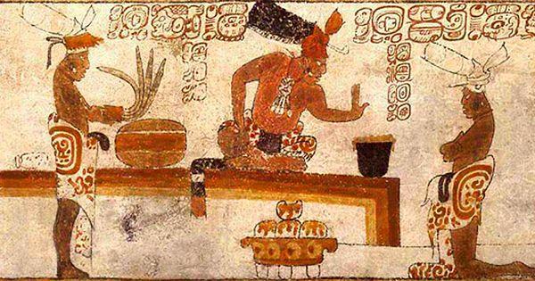 Antik Aztek ve Maya geleneklerinde çikolataya ve kakao ağacına “tanrıların yemeği” denirdi. Çikolata bu imparatorluklar için oldukça kutsaldı...