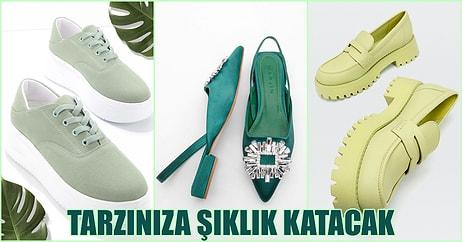 Sezonun Rengi Yeşil ile Herkesi Büyüleyen Birbirinden Tarz Ayakkabılar