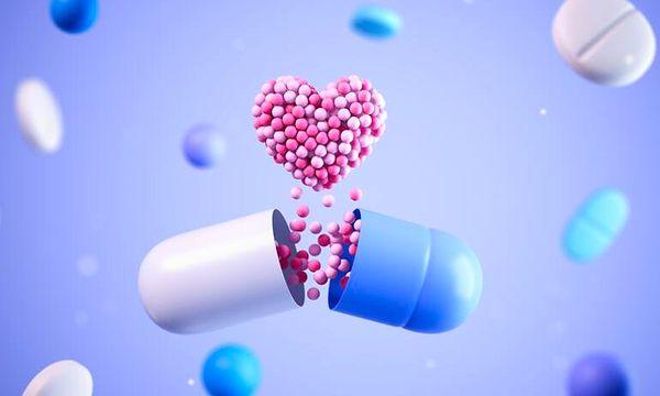 Machin, bu kimyasallardan bazılarının, kötü giden ilişkilerde aşık kalma olasılığını arttırmak veya aşkı bulma becerilerini geliştirmek için ilaç olarak kullanılabileceğini söyledi.