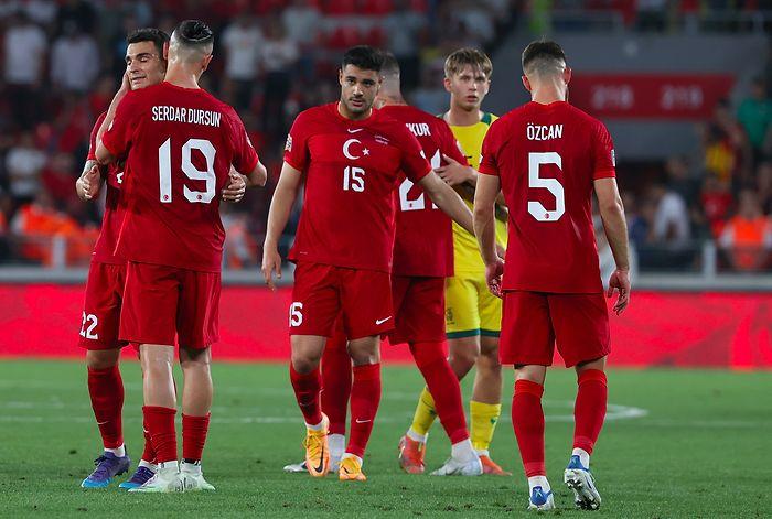 A Milli Futbol Takımı, Litvanya'yı 2-0 Mağlup Etti