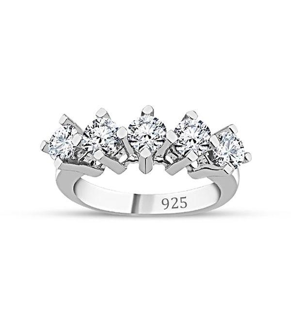 1. Her kadının bir beş taş yüzüğü olmalı.