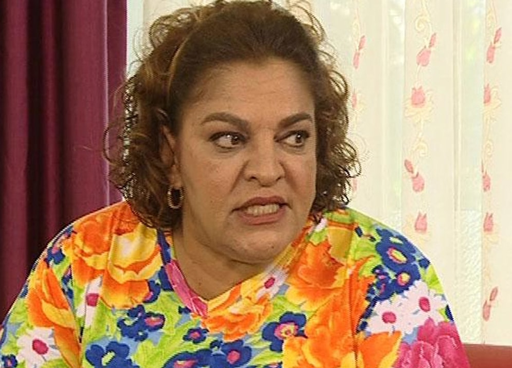 Evin Esen Kimdir, Neden Öldü? Akasya Durağı'nın Şaziment'i Evin Esen Hangi Yapımlarda Rol Aldı?