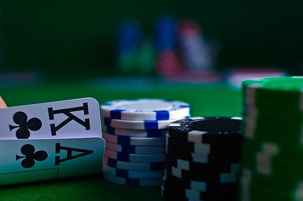 18. En uzun poker oyunu 14 gün sürmüştür.