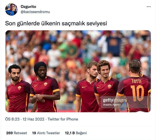 2. Fotoğraftaki 3 kişi Türkiye'de oynadı diğer 2 kişi ise Salah ve Totti.