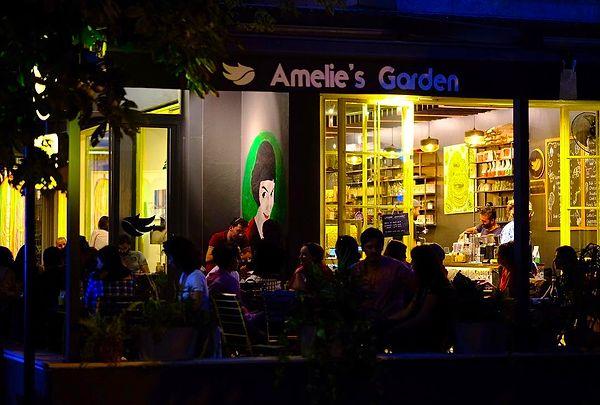 29. Amelie’s Garden Street Bar