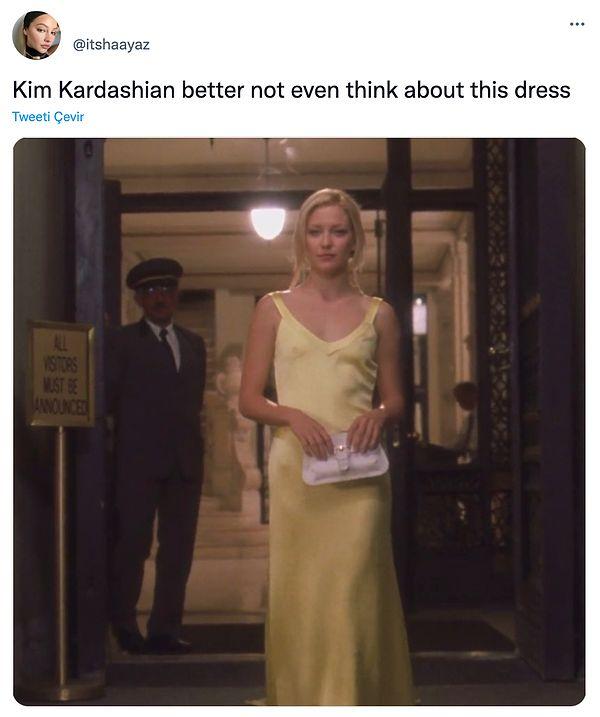 5. "Kim Kardashian bu elbiseyi düşünmese iyi olur"