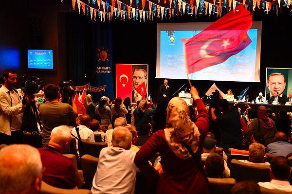 "11 yılda 210 bin Suriyeliyi Türk vatandaşı yaptık"