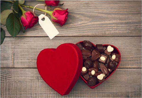 29. Sevgilinize çikolata kutusu gönderin.