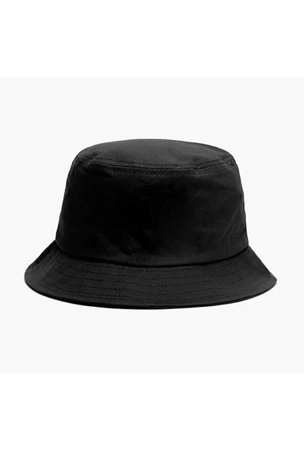 13. Hasır şapka size göre değilse, bu bucket şapkalara göz atabilirsiniz.