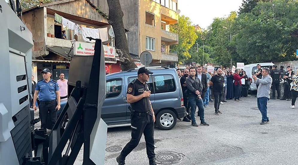 Kentsel Dönüşüm Mağdurları Eylemde: Elektrik Kesintisi İçin Polis ve Yetkililer Mahalleye Geldi