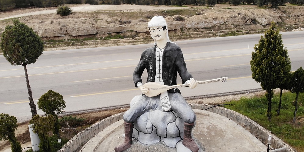 Senin Ruhunu Tanımlayan Efsane Heykel Hangisi?