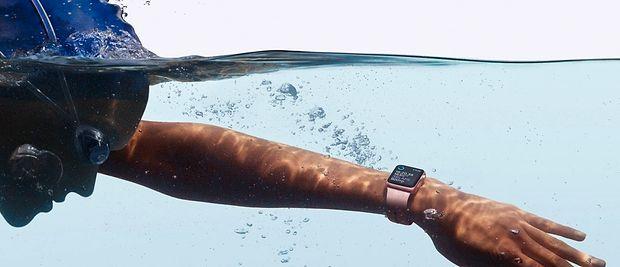 Apple Watch Kayalıklara Sıkışan Yüzücünün Hayatını Kurtardı