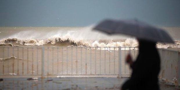 Batı Karadeniz Sele Teslim Oldu! Yollar Kapandı, Birçok Ev ve İşyeri Zarar Gördü