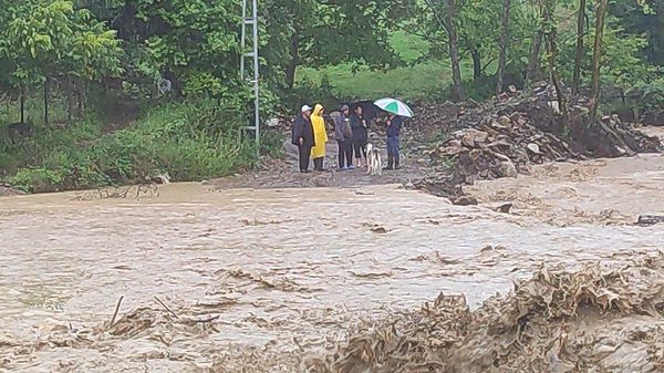 Meteoroloji tarafından yapılan açıklamaya göre; Batı Karadeniz ile Samsun ve Ordu’da yoğun yaşların sürmesi bekleniyor.