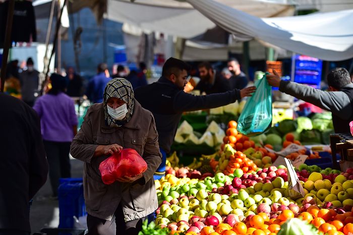 Tencerede Enflasyon Kaynıyor: Yüzde 117! Türk-İş Açlık Sınırı 6.391 TL'ye Yükseldi