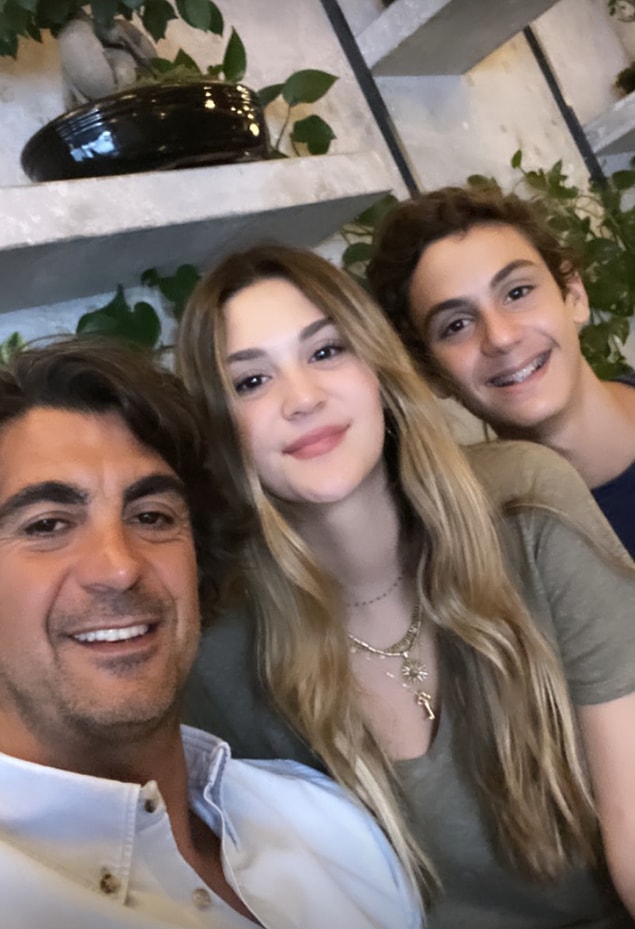Zaman ne çabuk geçiyor ama! İrem şu an 16 yaşında ve genç kız olma yolunda ilerliyor...