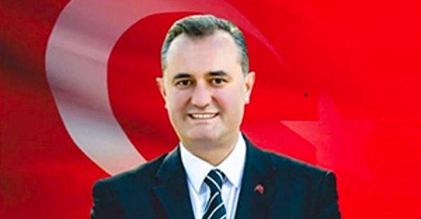 Siz AK Partili Belediye Başkanı'nın vatandaşı tehdit etmesiyle ilgili ne düşünüyorsunuz?