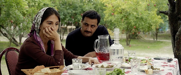 9 Temmuz Cumartesi 22.00 Pomegranate Garden (Kırmızı Bahçe)