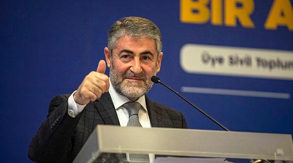 Diyarbakır'daki temasları kapsamında AKP İl Başkanlığını ziyaret eden Nebati partililerle görüştü.