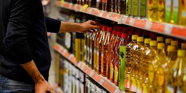 Gıda ve alkolsüz içecek fiyatları Haziran ayında yüzde 2,09 oranında artmış, grup yıllık enflasyonu 2,30 puan yükselerek yüzde 93,93 olmuştur.