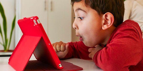 Günümüzde internet sınırsız erişebilen çocuklar için önlem almak artık bir gereklilik haline geldi. Bu nedenle de ebeveyn kontrol uygulamaları oldukça yaygınlaştı.