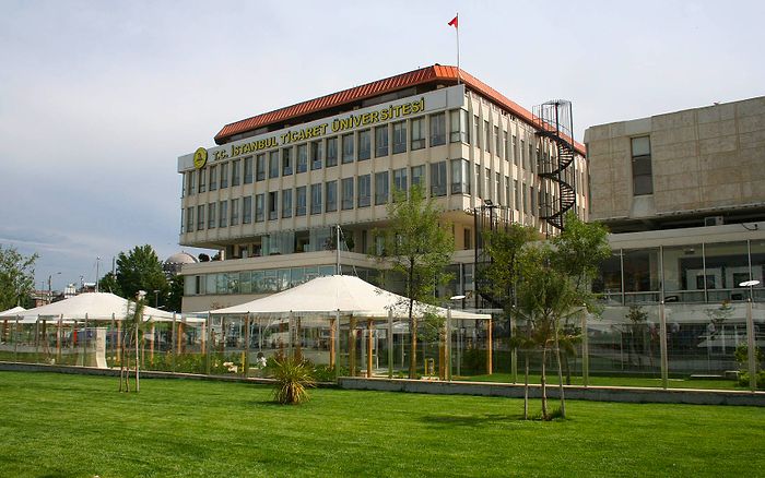 İstanbul Ticaret Üniversitesi 2022 Taban Puanları ve Başarı Sıralaması