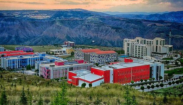 Çankırı Karatekin Üniversitesi 2022 Taban Puanları ve Başarı Sıralaması