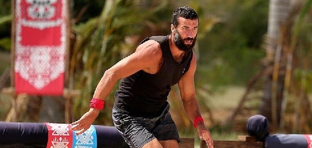 Posta gazetesinden Ömercan Altay'ın haberine göre Tuğsuz; “Her şey yolunda Yunanistan’da tatil yapıyorum. Hapis iddialarının aslı yok. Pazar günü Antalya’da olacağım.”diyerek konuya açıklık getirip iddiaları yalanladı.
