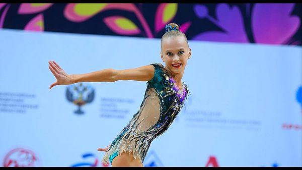 Kız kardeşi Maria da ablası gibi sporcu hem de Rus Milli Ritmik Jimnastik Takımı’nda görev almakta.