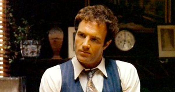 "Godfather", "Misery" ve "Elf"gibi dünyaca ünlü filmlerde rol alan başarılı aktör James Caan'den hayranlarını üzen haber geldi.