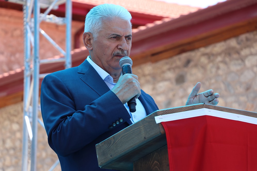 Binali Yıldırım: '10 Gün Önce Yurt Dışındaydım, Sıkıntılar Bizimkinden Fazla'