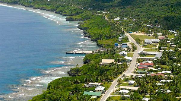 Âdeta küçük bir sahil kasabası: Niue Ülkesi