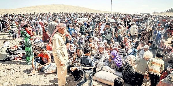 Tabii hepsi savaştan kaçmış, ülkemize sığınma talebinde bulunmuş kişiler değildi. Birçoğu yasal olmayan yollardan ülkemize giriş yaptı. Ve bu yüzden büyük bir kısmının hiçbir kaydı olmadan hala Türkiye'de yaşamakta olduğu öngörülüyor.