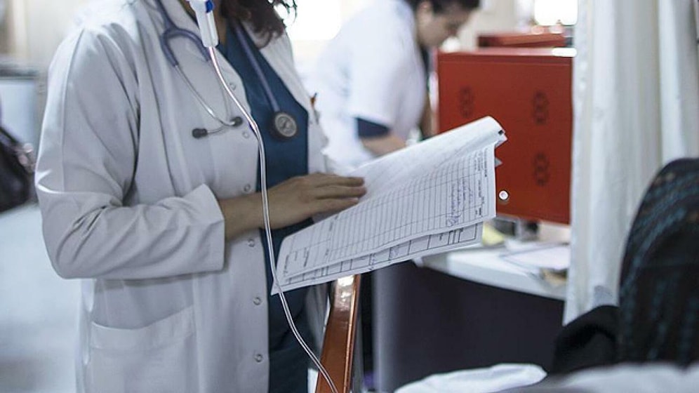 Doktorun Talebi: Kurşun Geçirmez Yelek, Miğfer ve Nefsi Müdafaa İçin Silah!
