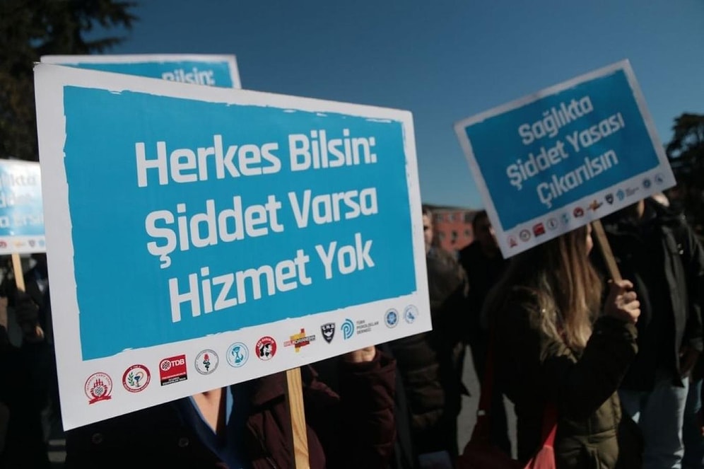 Ebe ve Hemşireye Saldırı: Sağlıkta Şiddet Bu Sefer Sakarya’da!