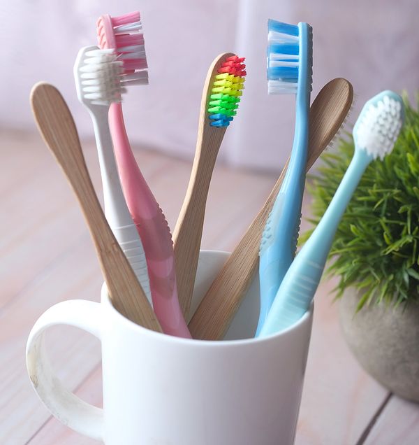 6. Renkli diş fırçası kıllarının bu amaçla kullanıldığını biliyor muydunuz?