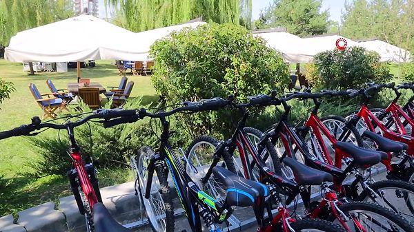 30 Ağustos Zafer Parkı'nda kiralık bisiklet uygulaması başlatıldı.